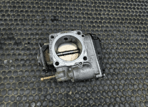 Przepustnica 06A133064J Powietrza 1.6 SR VW Golf IV 4 Bora Seat Leon I 1 Audi A3 8L Skoda Octavia I 1 12
