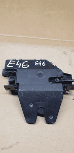 Zamek klapy bagażnika BMW 3 E46 8196401 5