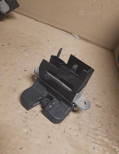 Zamek klapy tył seat vw nr 1K6827505C 3