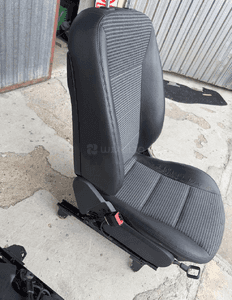 MERCEDES B 245 A169 fotel fotele przedni prawy lewy 10