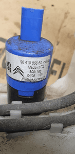 Zbiorniczek płynu spryskiwaczy pompki XENON Peugeot 407 SW 9648652480 7