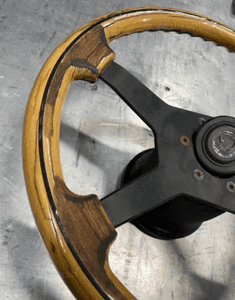 Mercedes 124 kierownica drewniana naba drewno 7