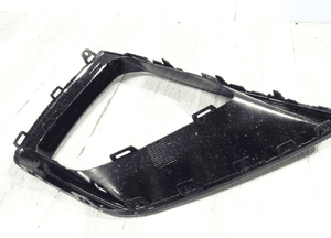 Audi Q8 lift 22 s-line atrapa kratka zderzaka prawy przód 4M8853054 8