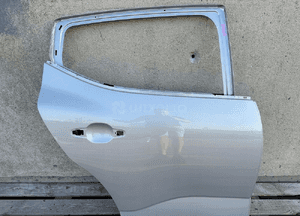 Drzwi tyl tylne prawe dacia sandero iii 3 2020- bardzo ladne 1