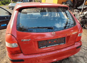 Mazda 323f bj 98-03 Klapa tylna tył z szyba kol SU 2