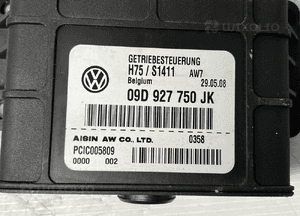 VW Touareg Moduł modułu sterującego skrzyni biegów 09D927750JK 5