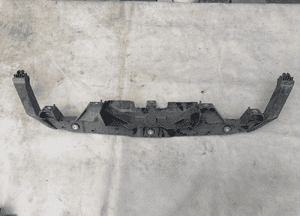 Belka wzmocnienie pasa przedniego Porsche Cayenne II 7P5805931 1