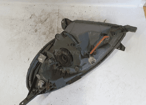Lampa przednia prawa przód prawo toyota yaris verso 6