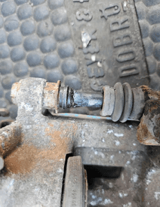 Zacisk Zaciski Jażmo Tyl Tylne Hamulcowy Hamulcowe AUDI A4 B6 B7 245 255mm 14