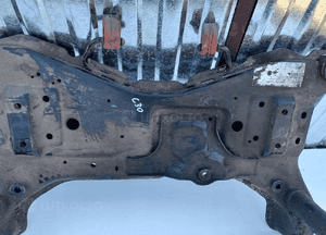 Volvo C30 sanki wózek belka zawieszenia silnika przód 3