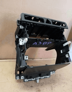 Ramka radia kieszeń dekor Audi A3 8P 8P0858005B 3