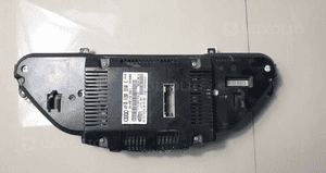 A6 C6 2.0 2.4 4.2 LICZNIK ZEGARY 4F0920950K UK 2