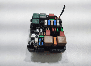 Moduł bsm skrzynka bezpieczników citroen C4 cactus 9804846880 2017-20 lift 2
