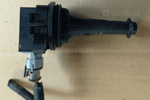 Volvo S40 V50 S60 XC70 2.0 2.4 T 2.4 B cewka zapłonowa 8677837  30713417 6