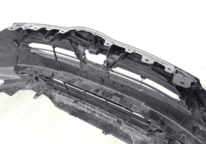 Toyota yaris iv 4 zderzak przód przedni 12