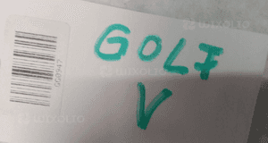 VW GOLF V półka tylna bagażnika 2003-2009 3