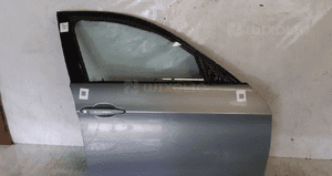 Drzwi przód przednie prawe bmw E90 E91 touring kombi sedan arctic metallic błękitne 1