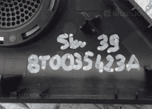 Osłona maskownica głośnika lewa b&o audi A5 S5 8T0035423A 3