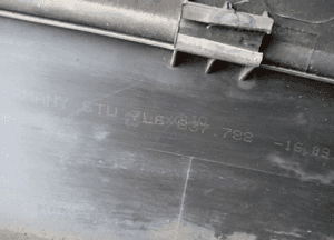 Listwa drzwi prawy przód przednia prawa VW Touareg 7L6837788 7
