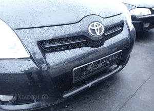 Toyota corolla verso ii 04-07 2.2 D4D chłodnica wody 18