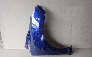 Błotnik prawy przód przedni mazda 5 v 2010-