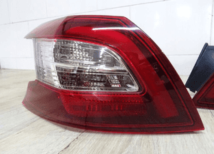 LAMPA TYLNA LEWA 9677817680 PEUGEOT 308 led 2