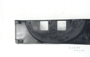 Blenda klapy bagażnika tył honda cr-v ii 02-06 6