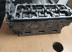 głowica audi a 6 c 6 3.0 tdi prawa  0594af po regeneracji 5