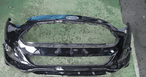 Ford fiesta MK7 lift st zderzak przedni 1