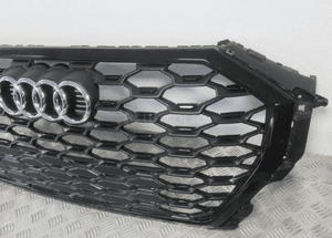 Grill gril atrapa audi Q3 ii s-line quattro 83F853651B 2018- 3
