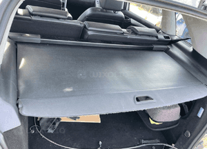 MERCEDES B 245 roleta bagażnika czarna kompletna