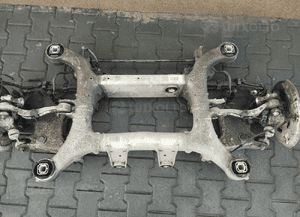 Oś belka zawieszenie tył tylne bmw F10 F11 2.0D N47 2