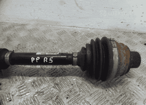 Półoś prawa przód audi A5 8T 2.0 tdi 6 biegów 2