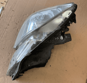 MERCEDES E 207 lampa prawa skrętna bixenon uszkodzona ils 5