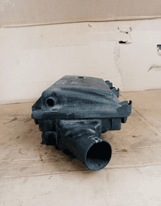 Obudowa filtra powietrza VW Golf IV 4 1.4 16V 036129611AH 3