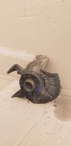 Zwrotnica piasta lewy przód przednia lewa VW Golf IV 4 1.4 16V 4