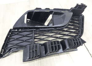 KRATKA zderzaka prawa toyota supra 51118811314 1