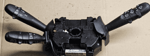 Alfa Romeo 147 przełącznik pod kierownicę świateł wycieraczek 07353655180 1