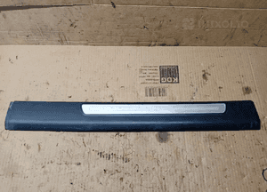Listwa progowa progu lewy tył tylna lewa Audi A6 C6 4F0853375C 1