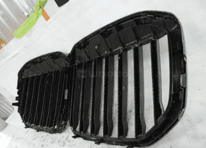 Atrapa grill nerki bmw X7 G07 2019-2022 2454895 8094566 6