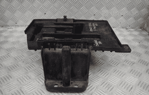 PODSTAWA AKUMULATORA KIA SPORTAGE III 37150-2Y200 2