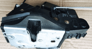 BMW E46 zamek drzwi przód przednich prawy 3