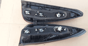 Toyota Yaris Verso lift lampa tyl lewa 4