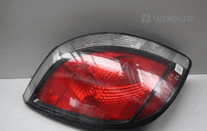 Lampa tylna lewa Kia Rio II 5D 1