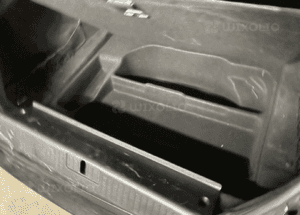 MERCEDES cl 216 czarna tapicerka bagażnika boczek plastik uszczelka osłona 5