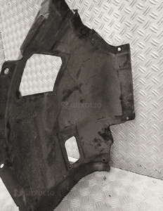 Nadkole lewy przód bmw E90 E93 7175289 2