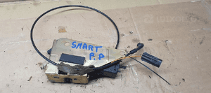 Zamek drzwi prawy przód przedni prawy Smart Fortwo I 450 7