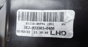 Toyota hilux viii lift lampa full led prawy przód 20- 81110-0KP41 11