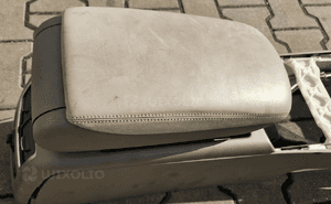 Audi A6 C6 podłokietnik 1