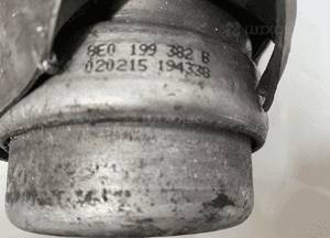 Audi A4 B6 2.0 łapa mocowanie silnika poduszka prawa 8E0199308A 8E0199382B 5